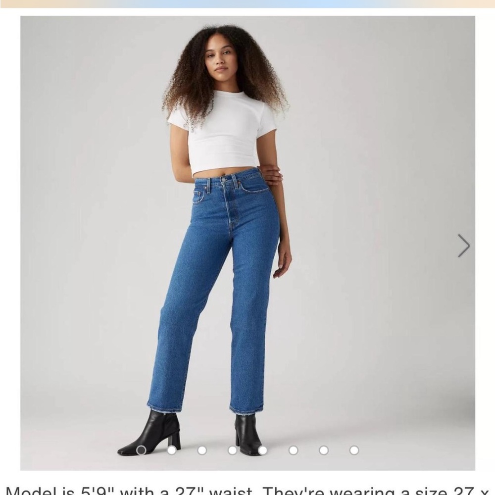 Levi’s wedgie straight jeans